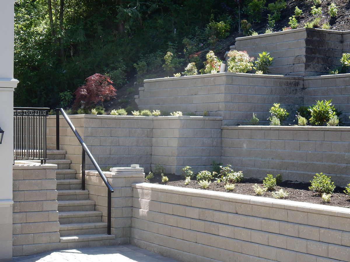 Driveway project with Allan Block Classic Blocks by Deerwood Landscaping
