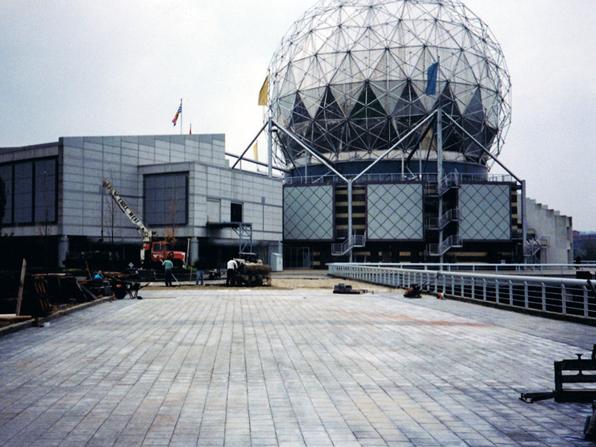 Science World Vancouver paving stones installation by Deerwood Landscaping